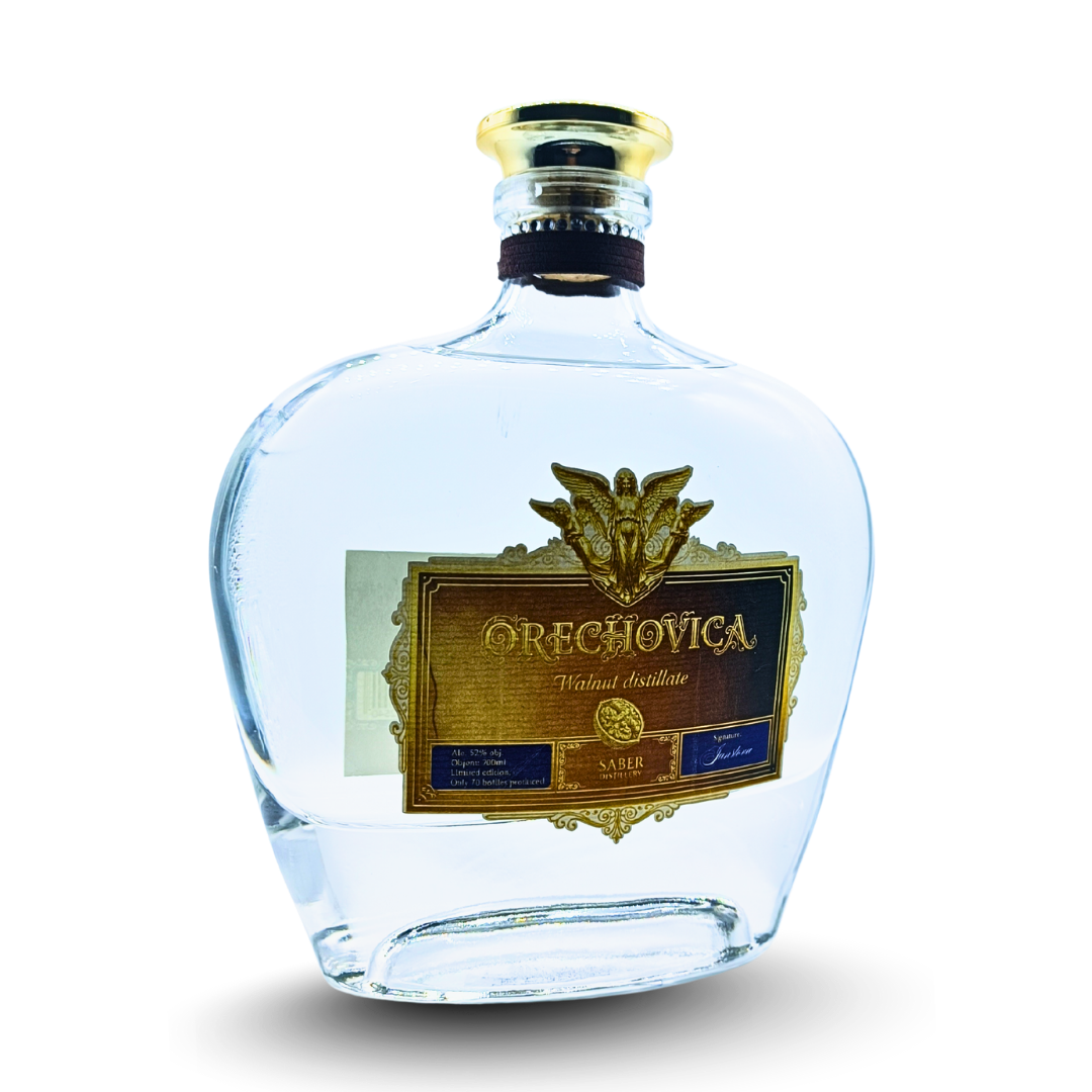 Orechovica Saber Distillery 700ml 52%